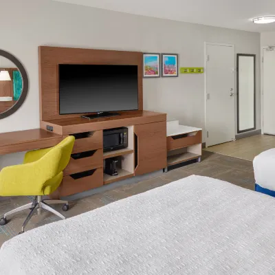 Hampton Inn Kansas City the Legends Hotels near Kansas Speedway