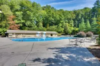 Mountain Cottage w/ Views Near Tail of the Dragon! - 3-Star