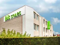 Ibis Styles Rouen Nord Barentin Hotels in Saint-Jean-du-Cardonnay