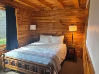 Lakefront House with Stunning Views and Great Room Hotels in Whitingham