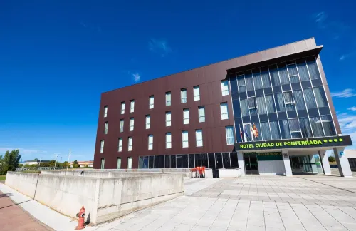 Hotel Ciudad de Ponferrada, Ascend Hotel Collection Hotels in Bierzo