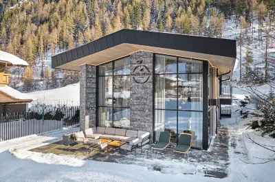 Chalet White Pearl by Myalps Hotels near Warenkar / charte / Ferner S