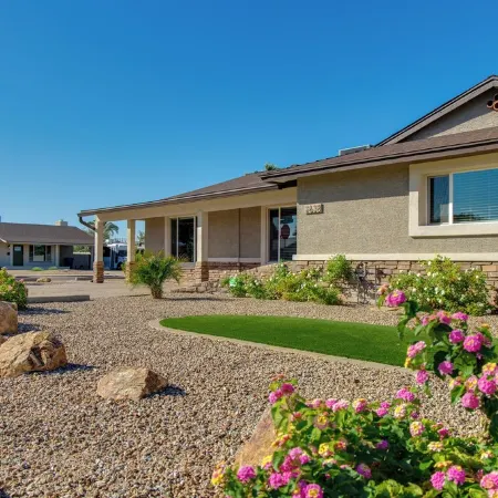 Pool, Spa, Fire Pit, Grown up Swings-Your Own 5Br/3BA Resort-Low Pool Heat Fee