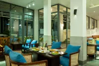 Haya Hotel Phu Quoc, Trademark Collection by Wyndham - breakfast