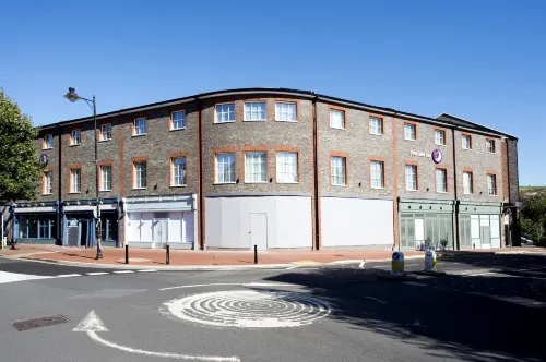 Premier Inn Lewes Town Centre - parking