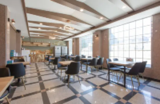 Yang Yang Port View Hotel