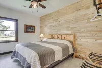 3 MI to Lake: Pet Friendly Wabeno Cabin! - Homestays