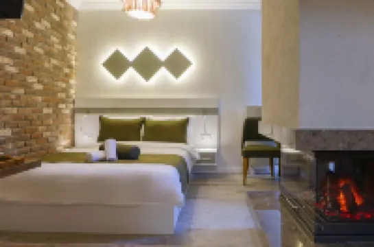 Deluna Ümitköy Suite