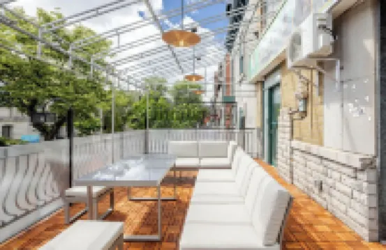 Theatre Hotel by Lodgo