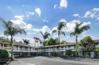 四輪馬車貝斯特韋斯特優質酒店 鄰近Trader Joe's的酒店