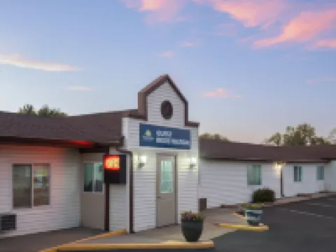 Days Inn by Wyndham Jamestown Hotels in Jamestown