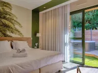 Logis Hôtel Domaine du Moulin Cavier - Restaurants & Spa Hotels in Beaucouzé