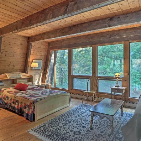 Lakefront Berkshires Retreat w/ Deck, Dock & Boat!