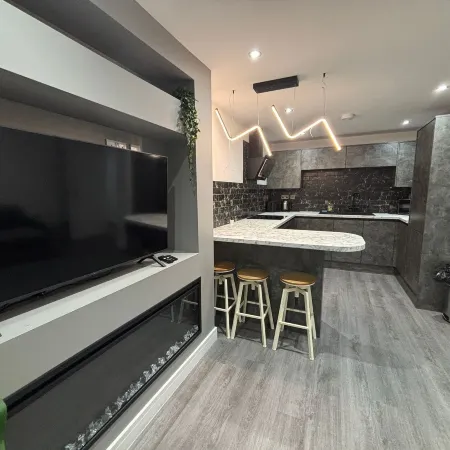 Aurora Apartments