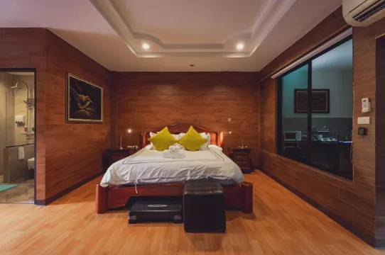 ห้องจูเนียร์เตียงคิงไซส์ สวีทพาโนรามา