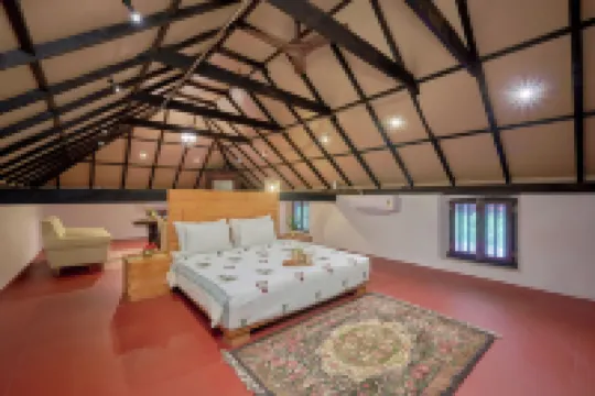 Seclude Karthika Nivas, Thrissur