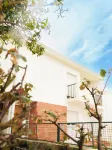 5-bedroom beach house ideal for groups 5 min walk from Carcavelos beach