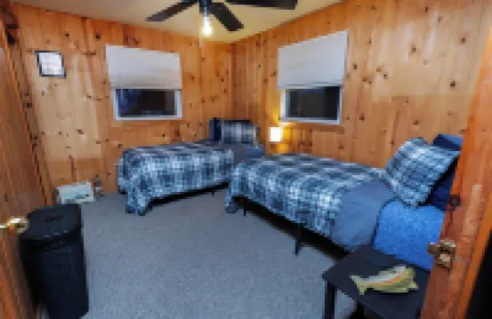 Catch on the Canal - Waterfront Getaway Near Casino, Dining & Entertainment