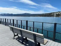 Lake Tahoe Getaway- Hot Tub, Pool, Near Ski Resorts, Beaches, Restaurants & Pubs