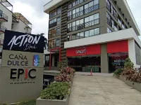 Epic Suite 513 Deluxe Aeropuerto Hotels in 