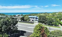 Ocean & Mountain Views 3-bedroom Home - Ocean View
