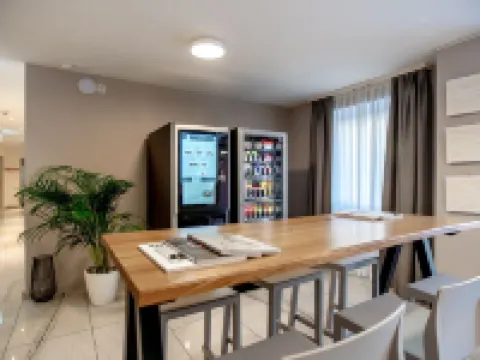 ミララゴ ロカルノ イージー ルームズ ムラルトのホテル