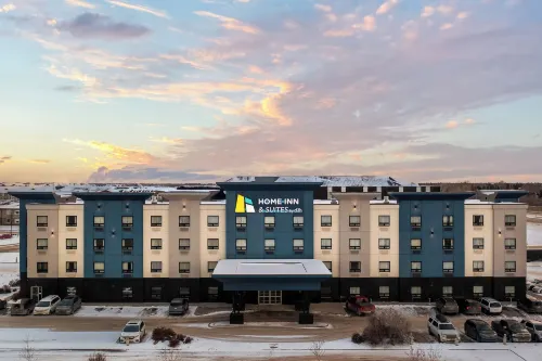 Home Inn & Suites Saskatoon South