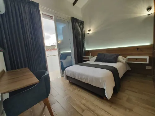 Valymar Inn International Home Hotel - 3-Star