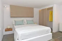 Tinos Blend Suites - 4 tähden