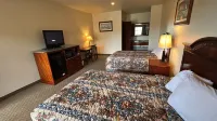 HiWay Inn Express Kiowa Hwy 69 โรงแรมใน