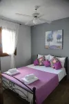 Goddesses Villa 2 in Nies - Pensionaatit