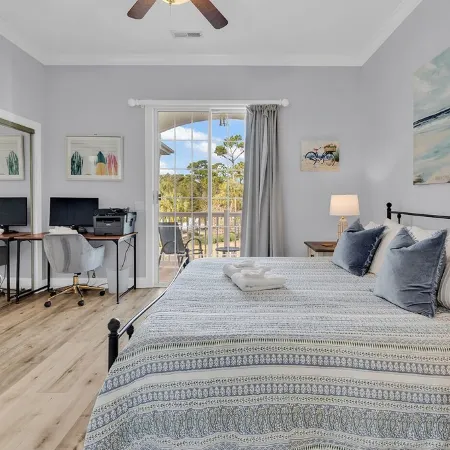 Spacious 4 Bedroom, 3 Bath Condo in Pawleys Island: 2-Minute Drive to Pvt Beach