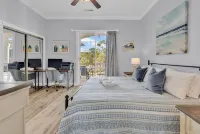 Spacious 4 Bedroom, 3 Bath Condo in Pawleys Island: 2-Minute Drive to Pvt Beach - 4-Star
