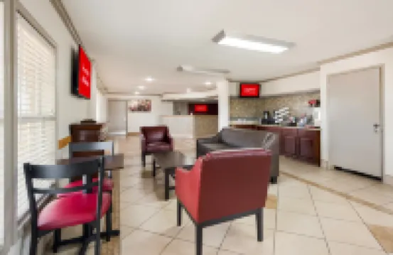 Red Roof Inn College Station