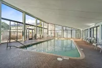 Seaside Beach and Racquet 3801 - Pool