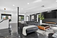 Coral Lane by Rove Travel Heated Pool & BBQ