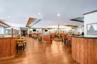 WHITE PEAK HOTEL by IHG - breakfast