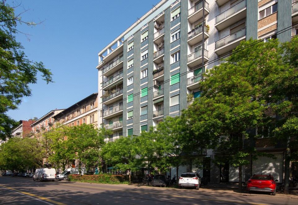 Solari Apartment, Milan fashion street