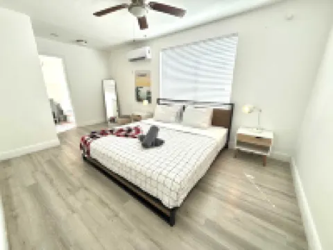 Steps to Beach and Cozy Dining Nook - Charming Coastal Escape