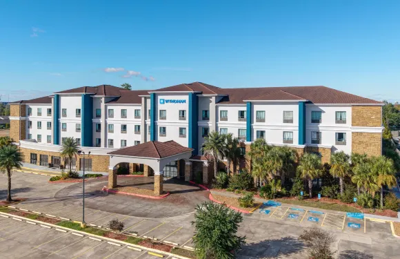 温德姆查爾斯湖