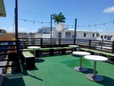 BELLA SOMBRA DOWNTOWN