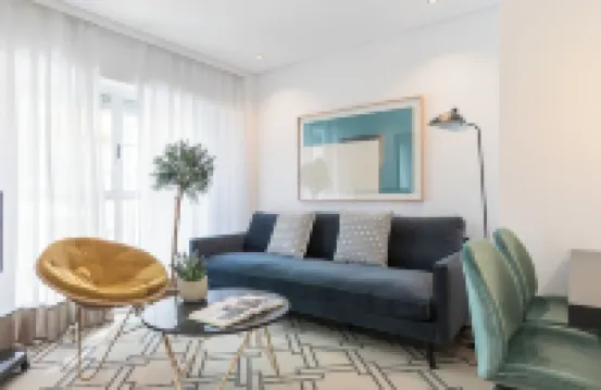 Feelathome Waldorf Suites Apartments