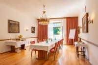 Hotel Richard Löwenherz - 4-Star