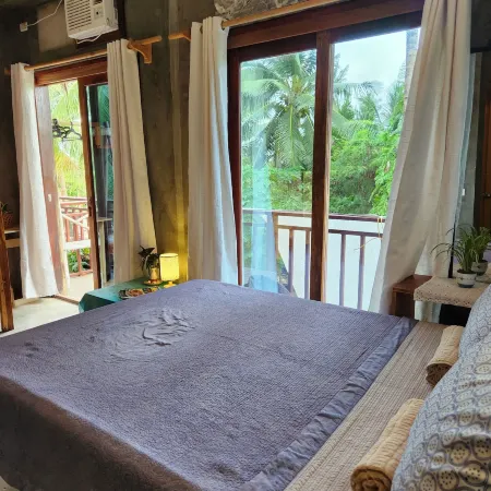 Balay Yuhom