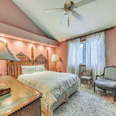 Cloudcroft Home w/ Fireplace Near Downtown! Hotels in Cloudcroft