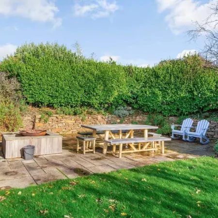 Cottage in Cornwall With Sea Views & BBQ