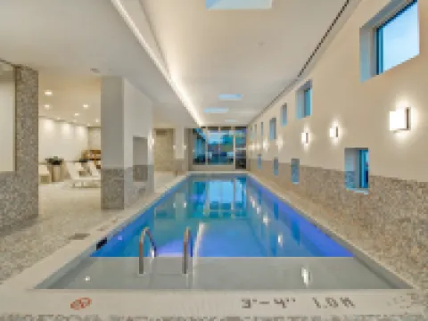 ホーム 2 スイーツ バイ ヒルトン モントリオール ドルバル ドルヴァルのホテル