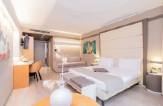 โรงแรมพาร์ค อายปีนี