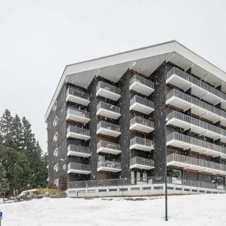Cozy Mountain Base Near Bachat Bouloud Отели в г. Шанрус