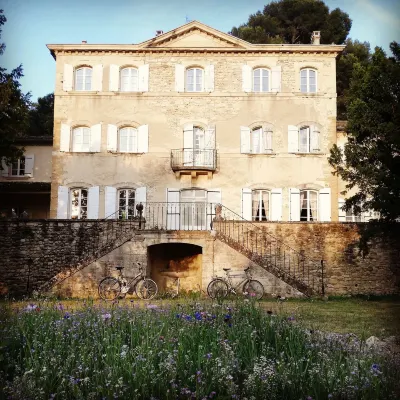 Chambre d'hôtes Château MontPlaisir - Pensions